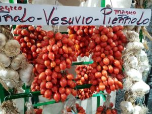 Tomates cerises Piennolo del Vesuvio